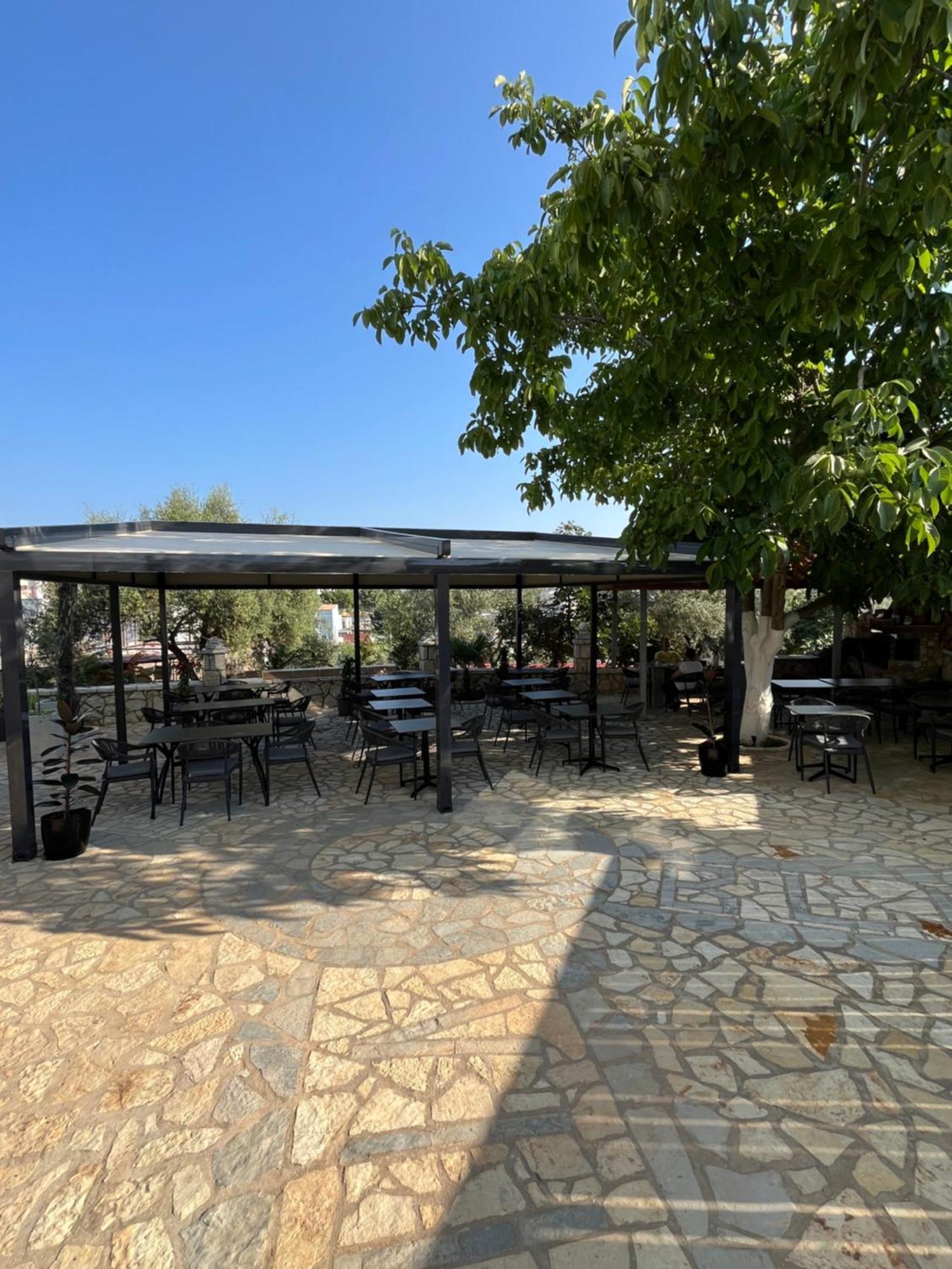 Belsar Hotel Ksamil Exterior photo